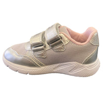 Load image into Gallery viewer, Geox Sprintye Trainer in Silver