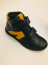 Load image into Gallery viewer, Bellamy FIL Navy Leather Ankle Boot