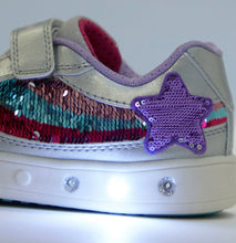 Load image into Gallery viewer, Geox Skylin Silver Light Up Trainer