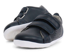 Load image into Gallery viewer, Bobux SU Grasscourt Leather Navy