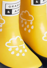 Load image into Gallery viewer, Grass & Air Yellow Colour Revealing Welly