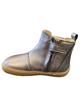 Load image into Gallery viewer, Petasil Paz Cromo Cosmos Leather Boot