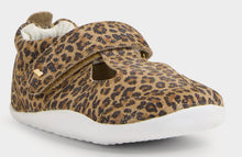 Load image into Gallery viewer, Bobux XP Scout Leopard Shimmer