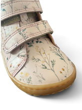 Load image into Gallery viewer, Froddo First Steps Barefoot Flowers | G2130369-30