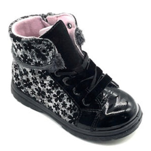 Ricosta Chillie Black Patent leather & Suede boot