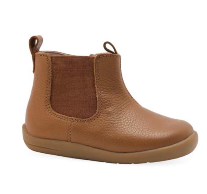 Start rite Avenue Tan Leather Chelsea Boot Feet Street Kids